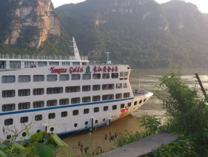 yangtze river cruise embarkation