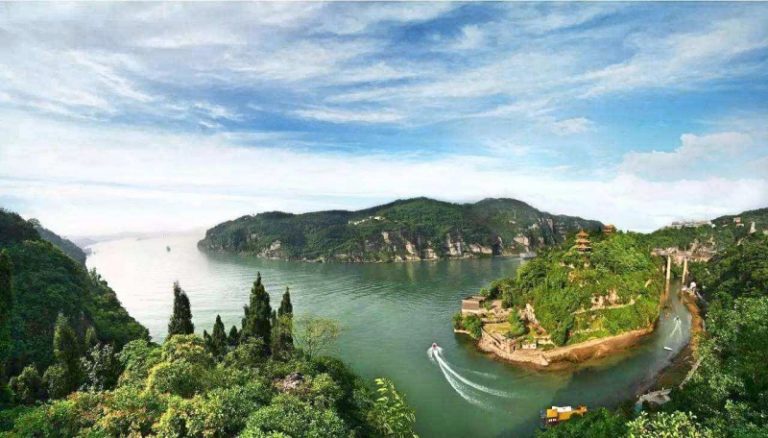 Xiling Gorge - Three Gorges | Yangtze River Cruise Guide