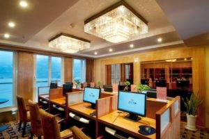 yangtze river cruise ship Internet Cafe