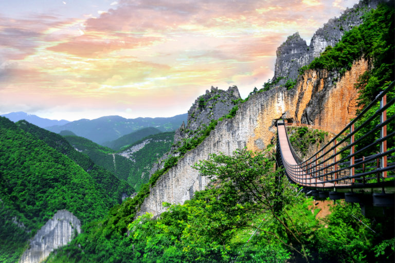 Wuling Great Rift Valley Yangtze Cruise Shore Excursion Wuling Great Rift Valley Yangtze Cruise Shore Excursion