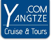 cruise on yangtze river